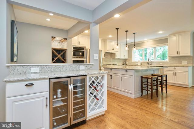 1416 HEMINGWAY CT, Reston, VA 20194