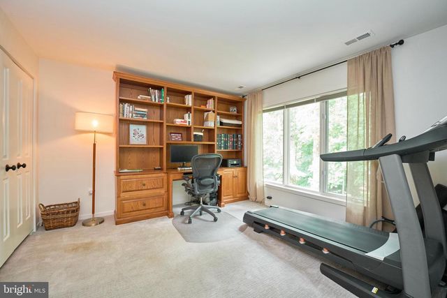 1416 HEMINGWAY CT, Reston, VA 20194