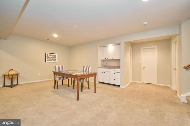1416 HEMINGWAY CT, Reston, VA 20194