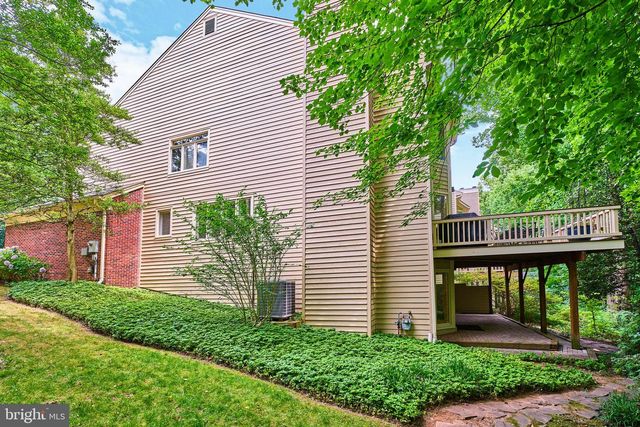 1416 HEMINGWAY CT, Reston, VA 20194