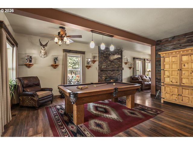 15730 JACKPINE Rd, La Pine, OR 97739