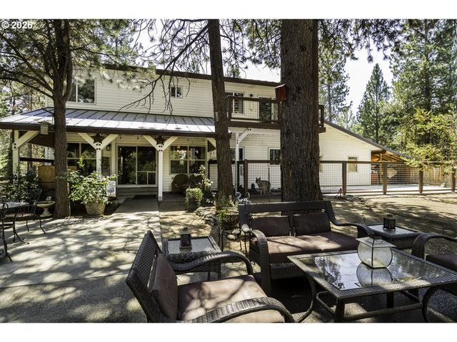 15730 JACKPINE Rd, La Pine, OR 97739