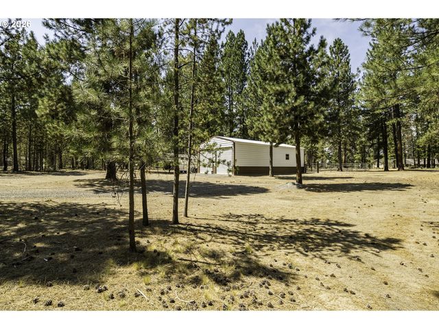 15730 JACKPINE Rd, La Pine, OR 97739