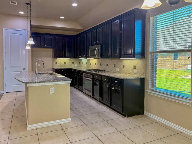 288 Benwick Drive, Sunnyvale, TX 75182