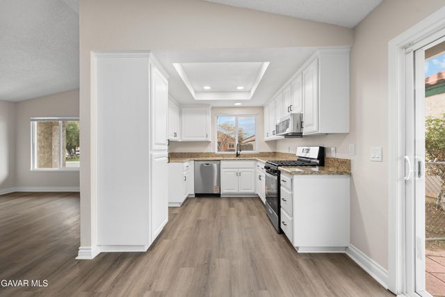 3541 Acorde Avenue, Palmdale, CA 93550