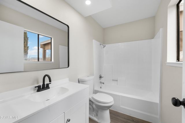 3541 Acorde Avenue, Palmdale, CA 93550