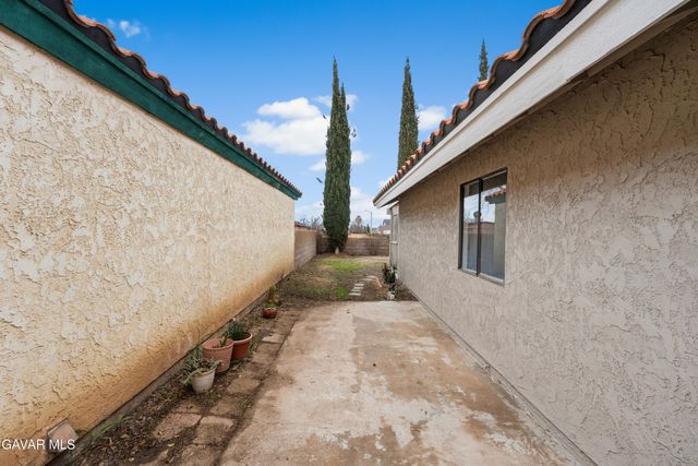 3541 Acorde Avenue, Palmdale, CA 93550