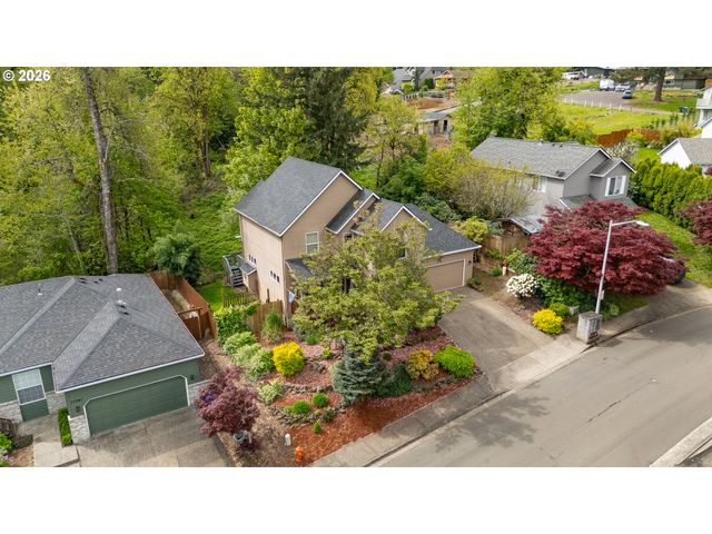 17377 WAKE ROBIN Cir, Oregon City, OR 97045