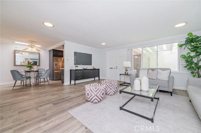 319 Avenida Carmel B, Laguna Woods, CA 92637