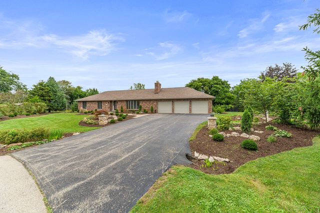 412 Bramble Lane, Deer Park, IL 60010