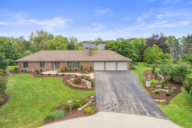 412 Bramble Lane, Deer Park, IL 60010