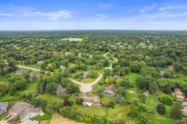412 Bramble Lane, Deer Park, IL 60010
