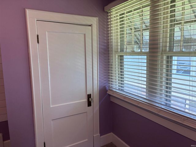 13 Wedeking Avenue, Evansville, IN 47711