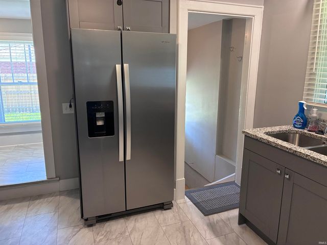 13 Wedeking Avenue, Evansville, IN 47711