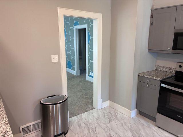 13 Wedeking Avenue, Evansville, IN 47711