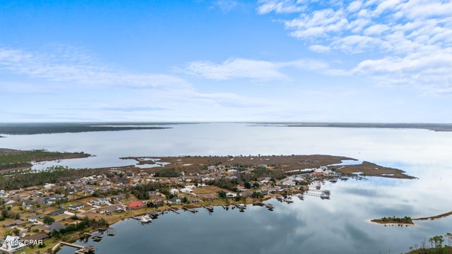 7043 Hugh Drive, Panama City, FL 32404