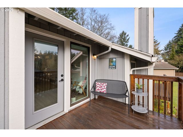 15120 Sw BARLOW Ct, Beaverton, OR 97007