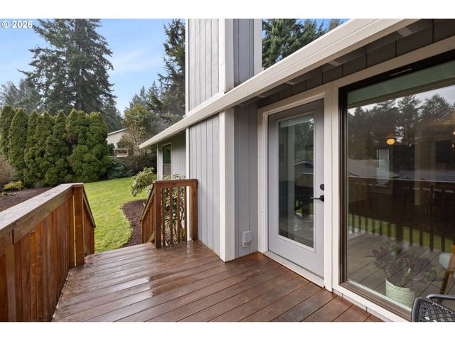 15120 Sw BARLOW Ct, Beaverton, OR 97007