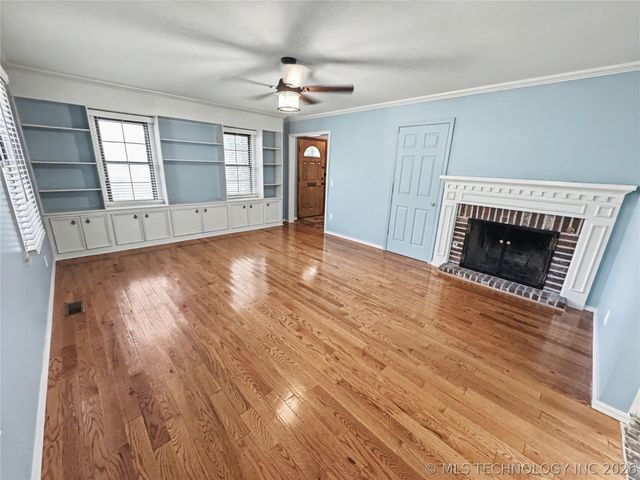 425 E Seneca Street, Tahlequah, OK 74464