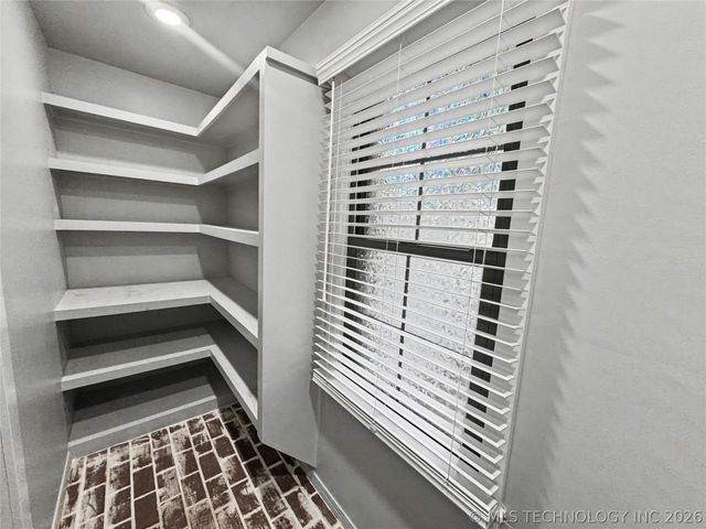 425 E Seneca Street, Tahlequah, OK 74464