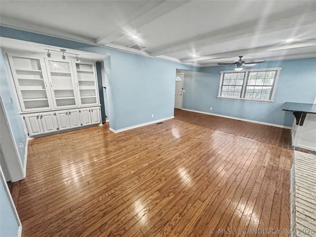 425 E Seneca Street, Tahlequah, OK 74464