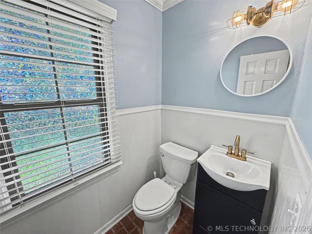 425 E Seneca Street, Tahlequah, OK 74464