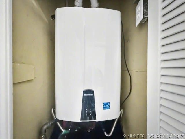 425 E Seneca Street, Tahlequah, OK 74464