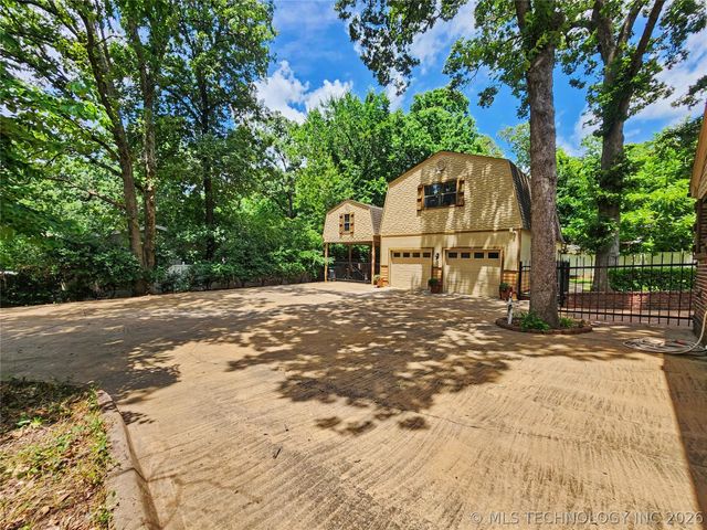 425 E Seneca Street, Tahlequah, OK 74464