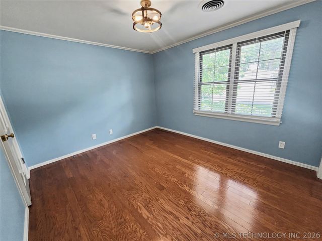 425 E Seneca Street, Tahlequah, OK 74464