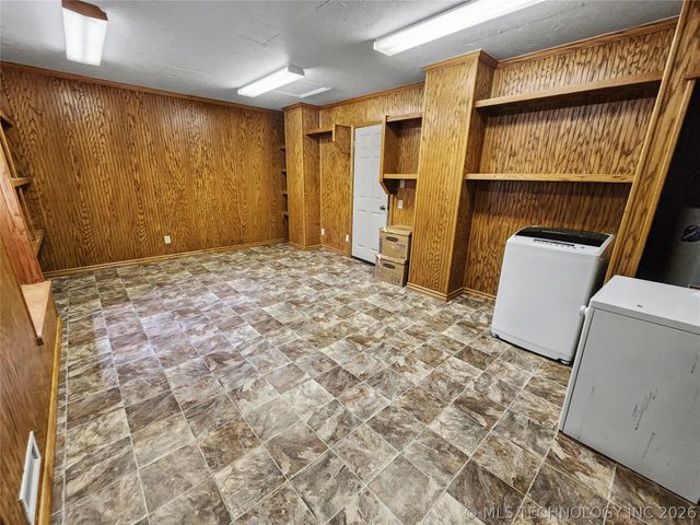 425 E Seneca Street, Tahlequah, OK 74464