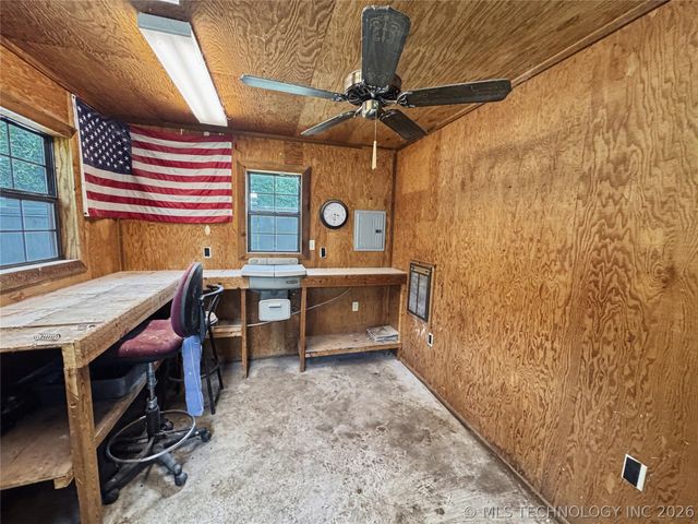 425 E Seneca Street, Tahlequah, OK 74464