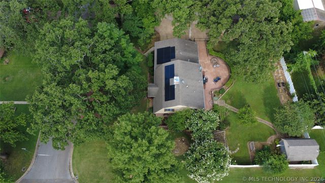 425 E Seneca Street, Tahlequah, OK 74464