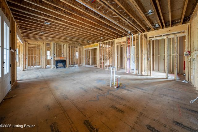 3118 Littlecote Ln, Louisville, KY 40245