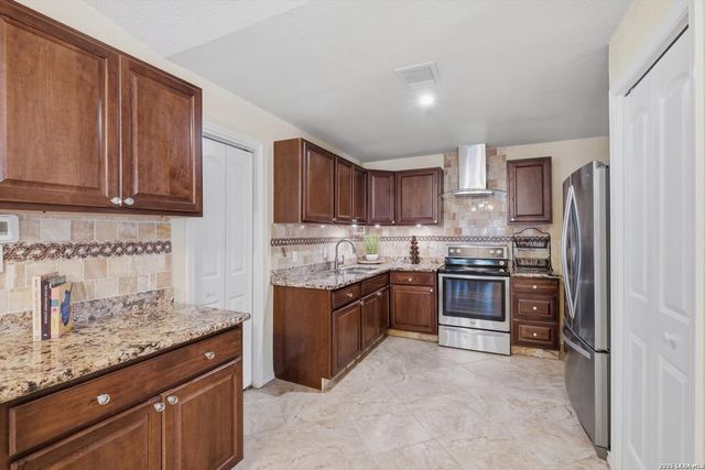 2894 Ash Field, San Antonio, TX 78245