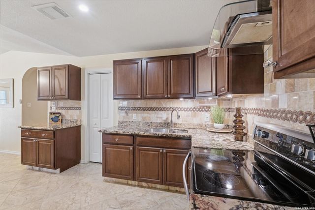 2894 Ash Field, San Antonio, TX 78245