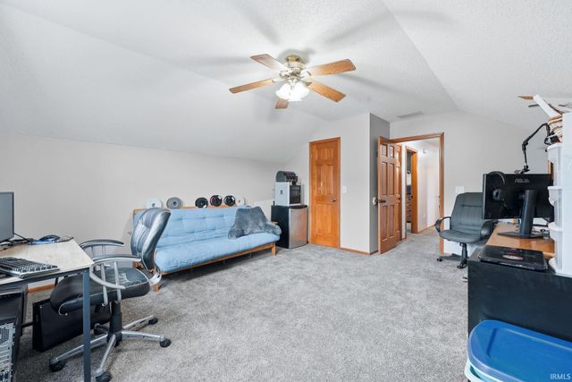 516 Wyss Ridge Drive, Fort Wayne, IN 46819