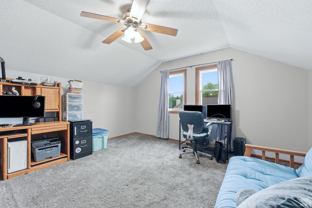 516 Wyss Ridge Drive, Fort Wayne, IN 46819