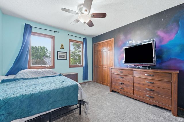 516 Wyss Ridge Drive, Fort Wayne, IN 46819