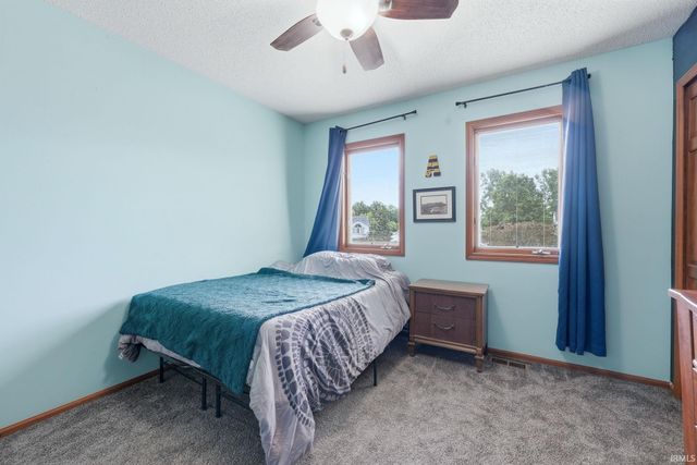 516 Wyss Ridge Drive, Fort Wayne, IN 46819