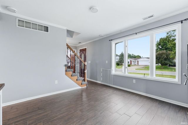 516 Wyss Ridge Drive, Fort Wayne, IN 46819