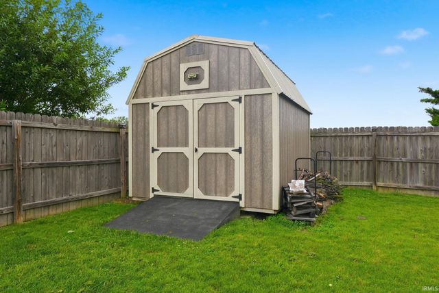 516 Wyss Ridge Drive, Fort Wayne, IN 46819