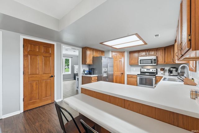 516 Wyss Ridge Drive, Fort Wayne, IN 46819