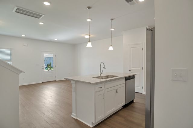 346 Canonbury Dr, Lebanon, TN 37087