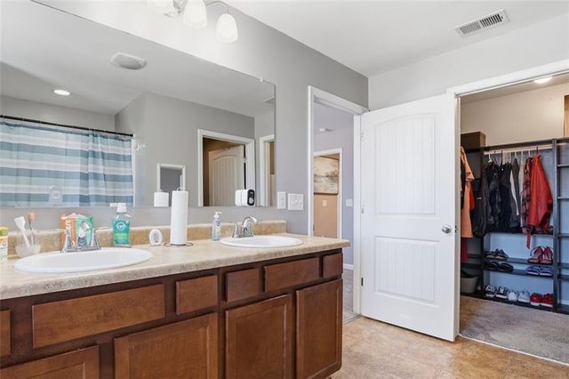 2234 Sawgrass Drive, Hampton, GA 30228