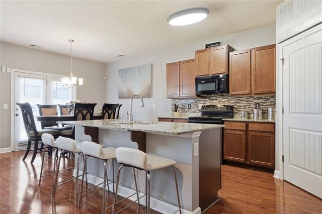 2234 Sawgrass Drive, Hampton, GA 30228