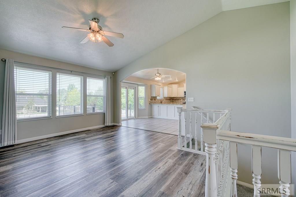 Image 11 of property listing at 2488 S Fieldstone Drive, Ammon, ID 83401