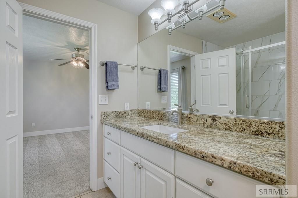 Image 25 of property listing at 2488 S Fieldstone Drive, Ammon, ID 83401