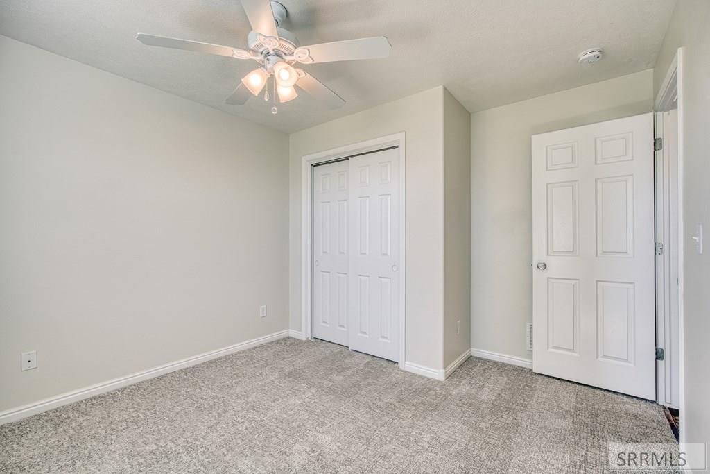 Image 33 of property listing at 2488 S Fieldstone Drive, Ammon, ID 83401