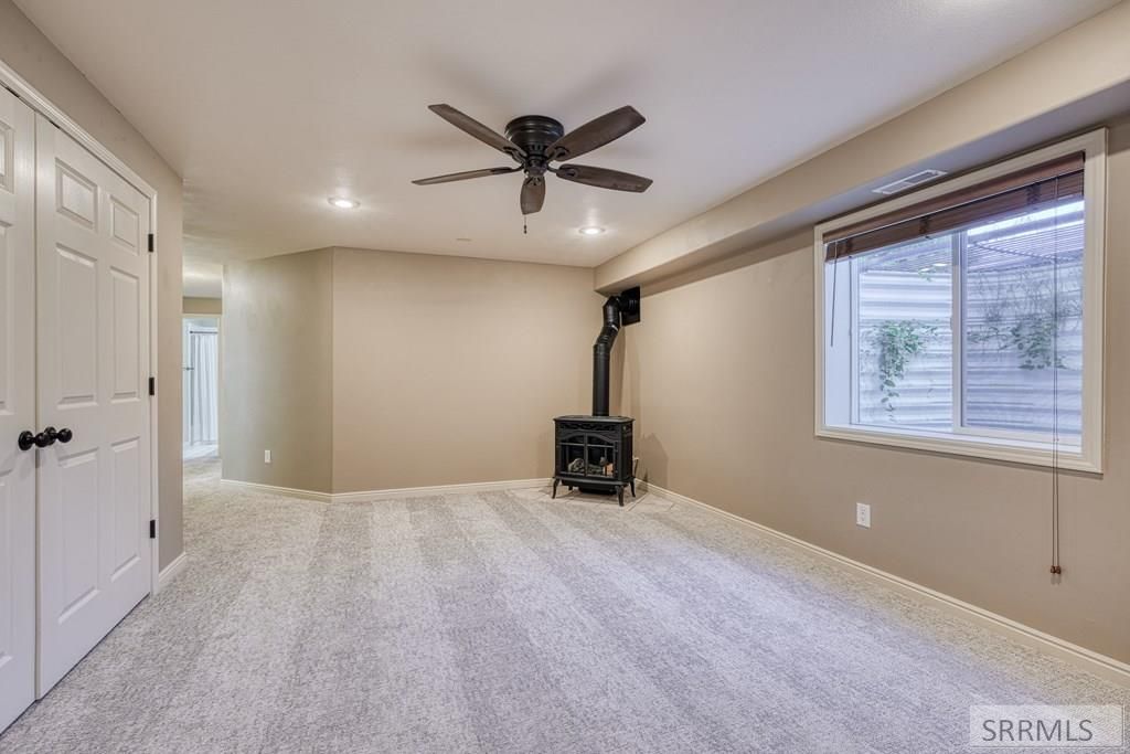 Image 37 of property listing at 2488 S Fieldstone Drive, Ammon, ID 83401