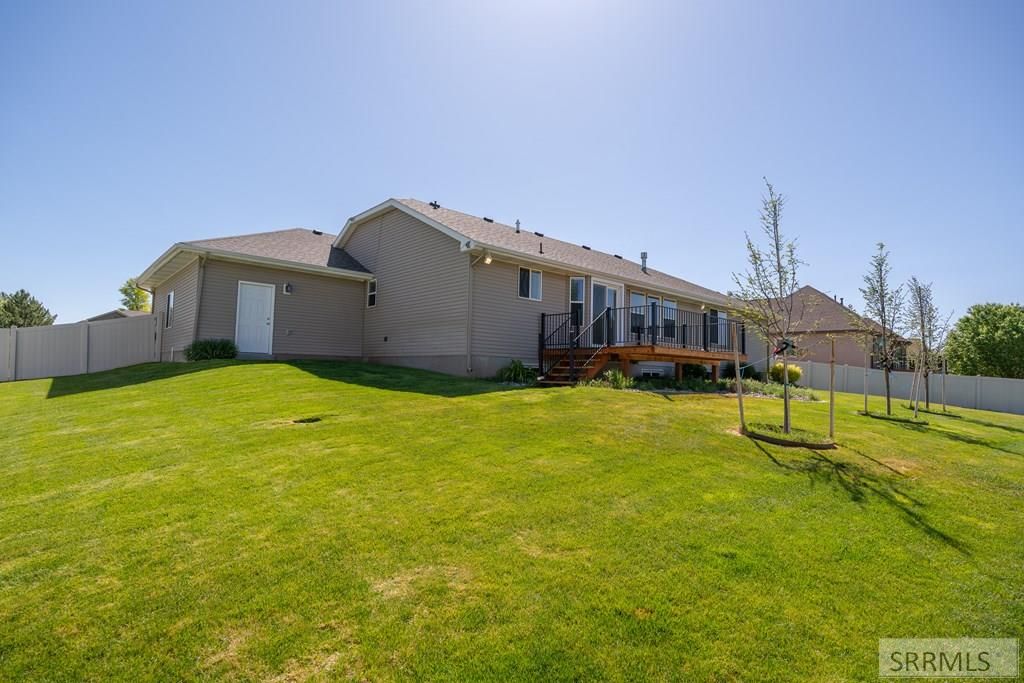 Image 56 of property listing at 2488 S Fieldstone Drive, Ammon, ID 83401